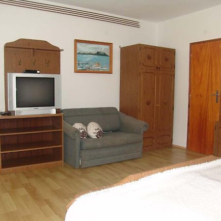 Balatongyörök Eifert Haz B&B 외부 사진