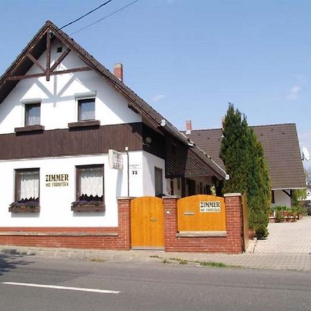 Balatongyörök Eifert Haz B&B 외부 사진